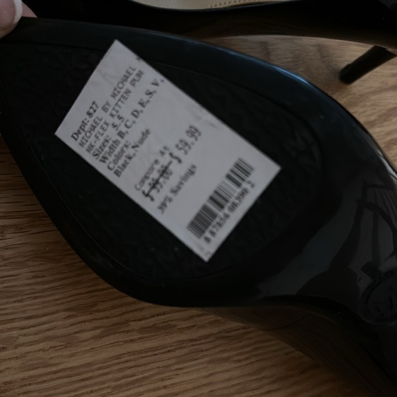 Black Heels - Picture 3 of 3